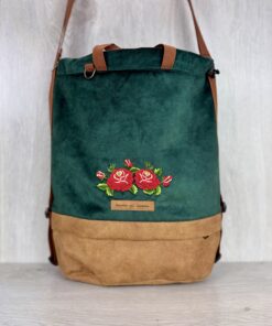 GIGA Green Velour Roses